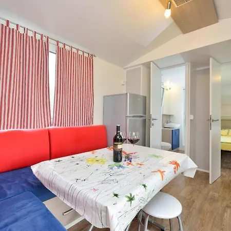 House In With Sea View, Balcony, Air Conditioning,w-lan 571-1 Semesterbostad *