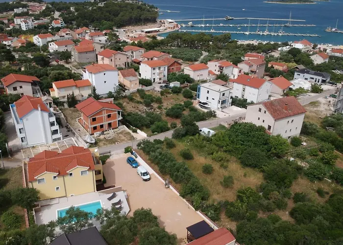 House In With Sea View, Balcony, Air Conditioning,w-lan 571-1 펜션 *