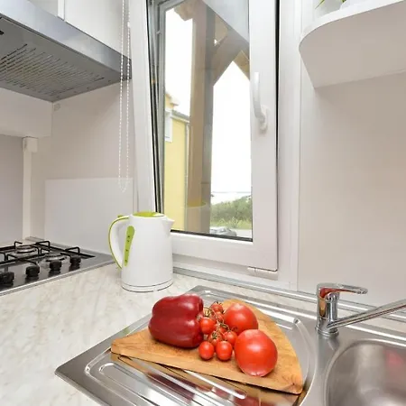 House In With Sea View, Balcony, Air Conditioning,w-lan 571-1 Casa vacanze Drage