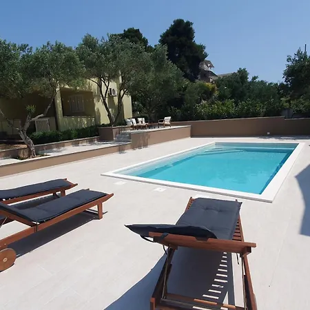 House In With Sea View, Balcony, Air Conditioning,w-lan 571-1 *